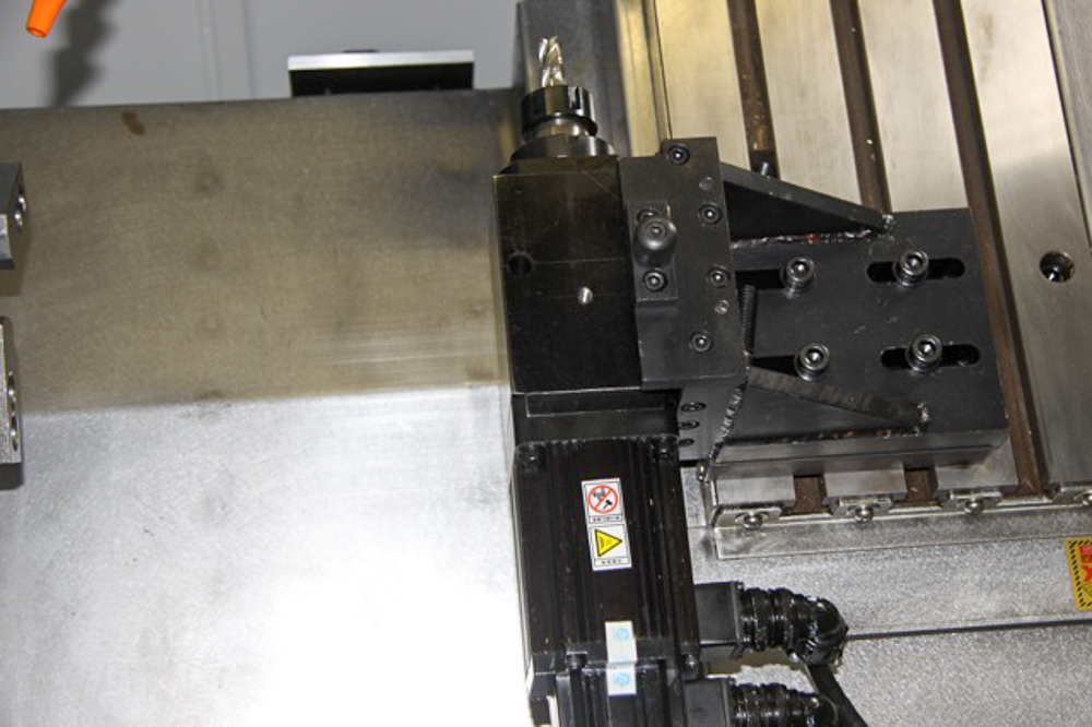 Static Mount Radial ER-25 Single Spindle Servo Driven Live Tool