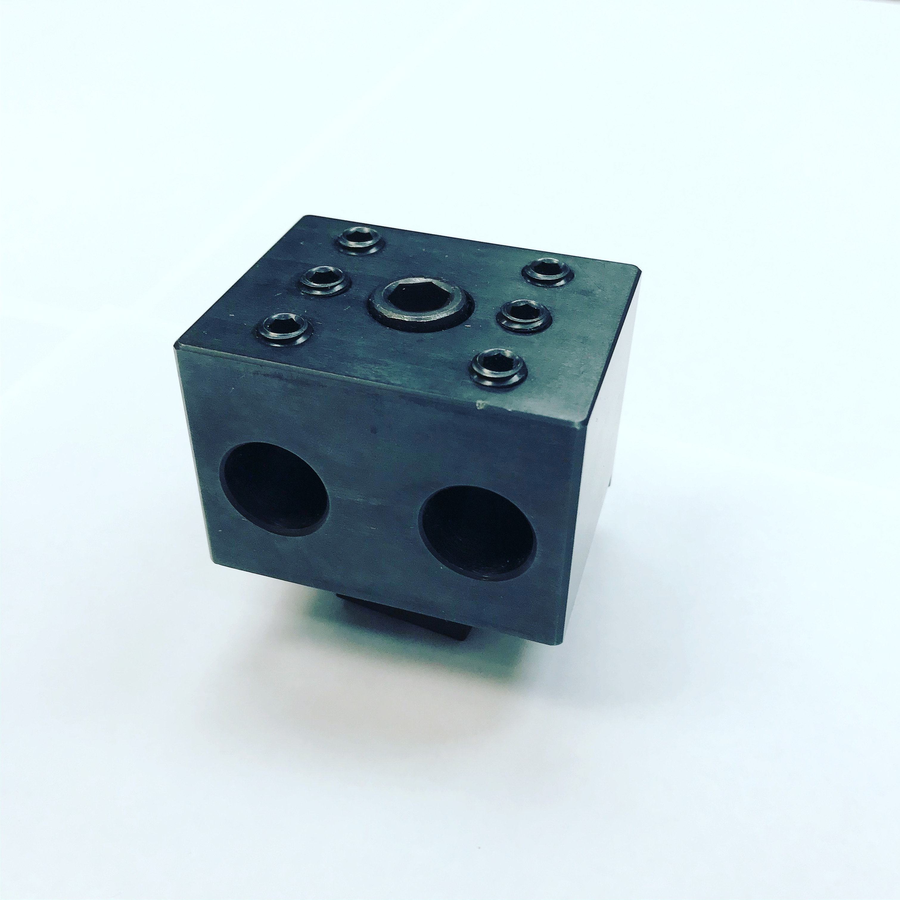 Two Position Tool Holders, 1', 3/4' and 5/8' Bore Sizes